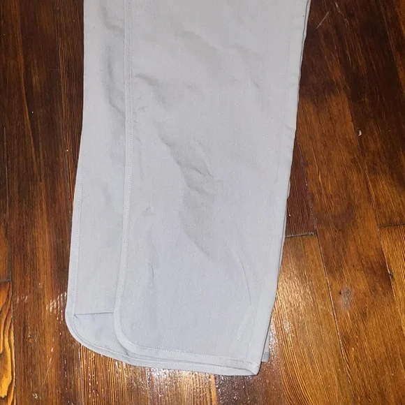 Womens Figs Prestea crop pant cement - Picture 6 of 9